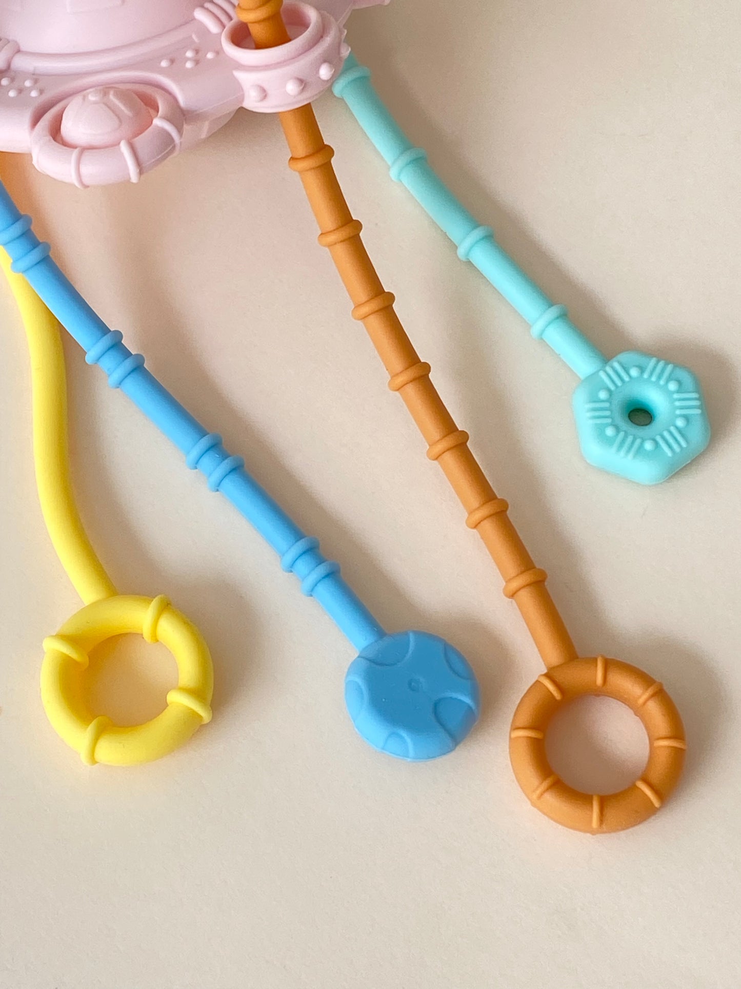 Silicone Pop & Pull Toy