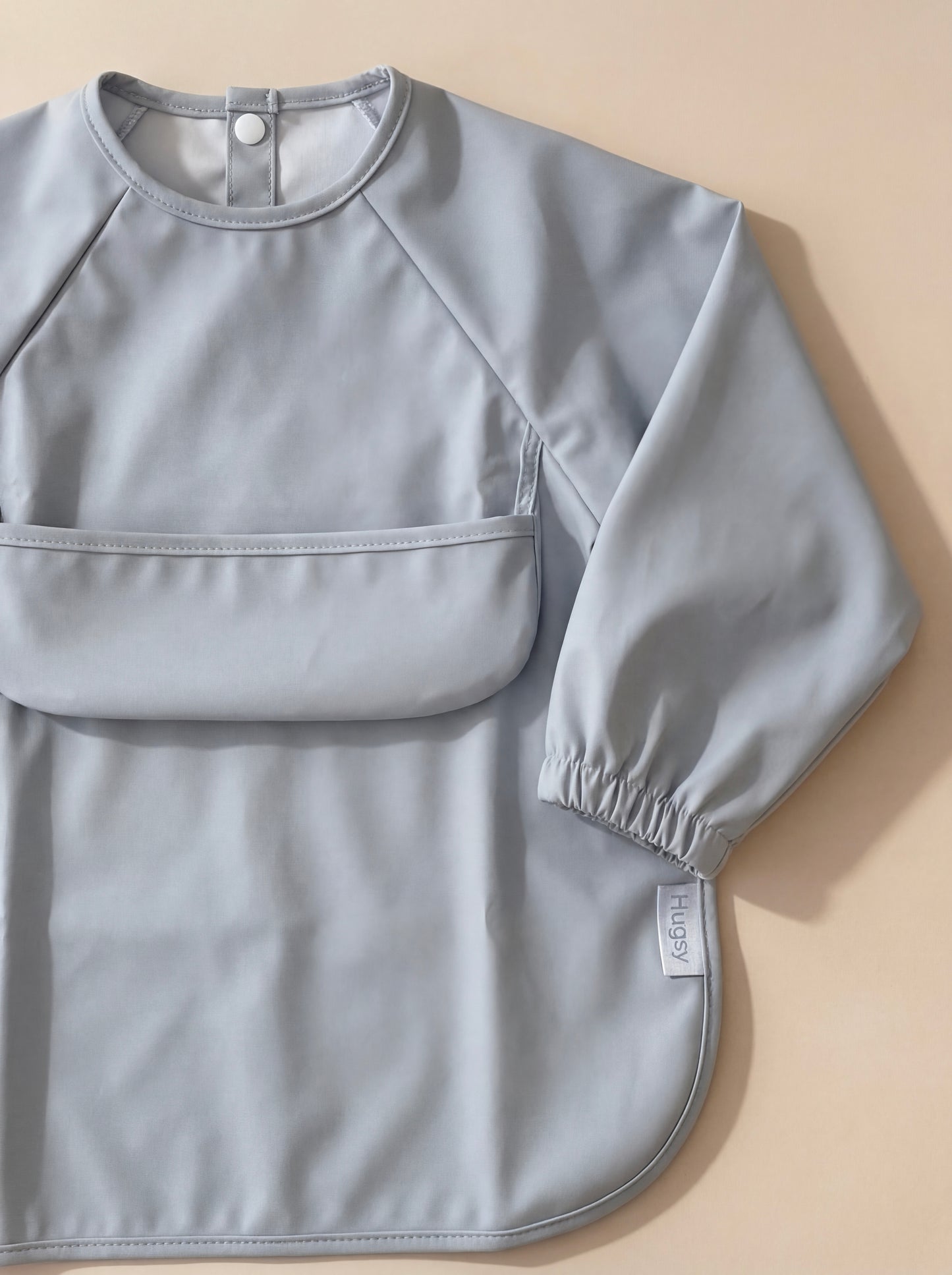 ΣΑΛΙΑΡΑ ΜΕ ΜΑΚΡΙΑ ΜΑΝΙΚΑ