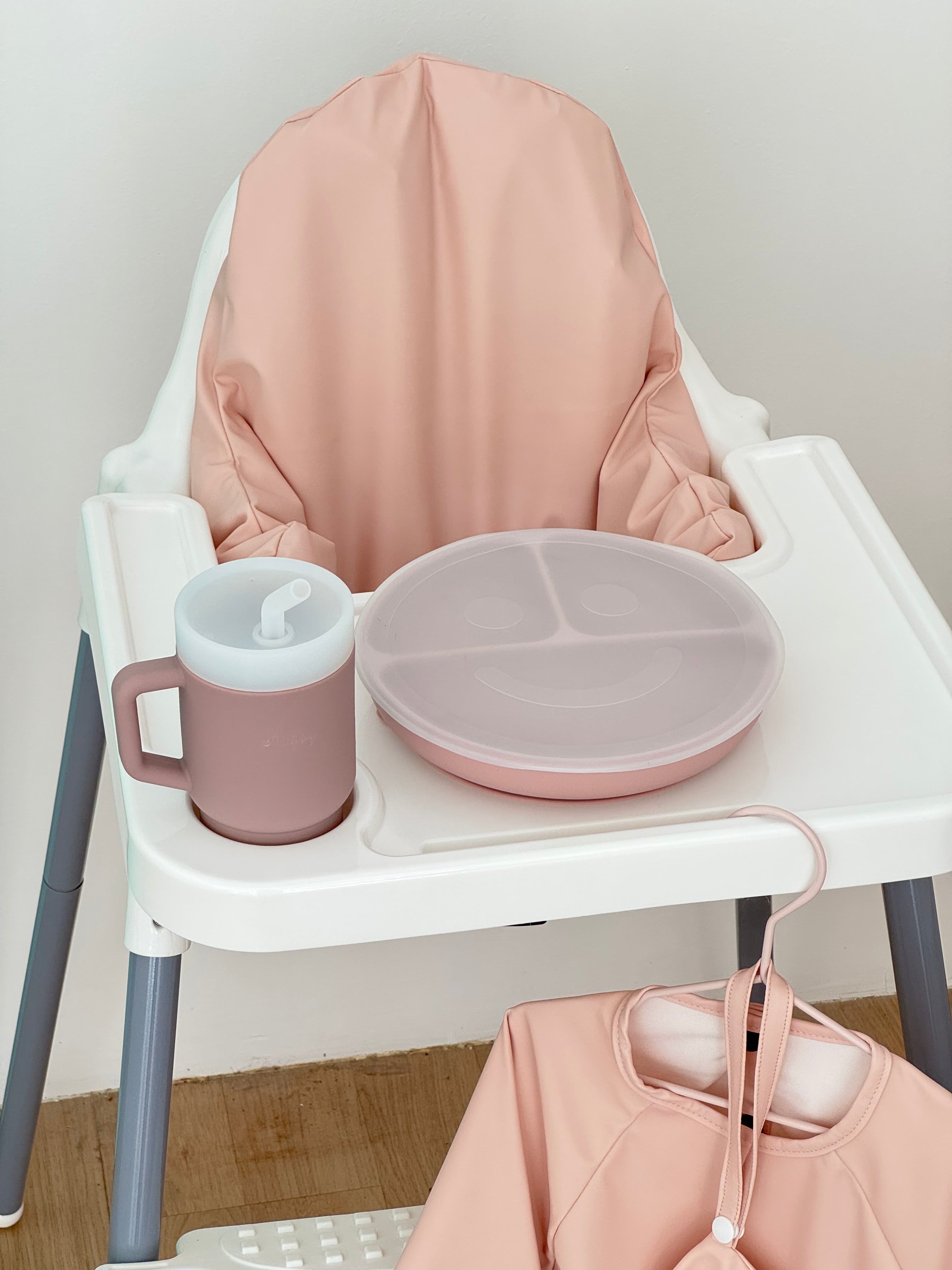 Supporting cushion and cover for highchair