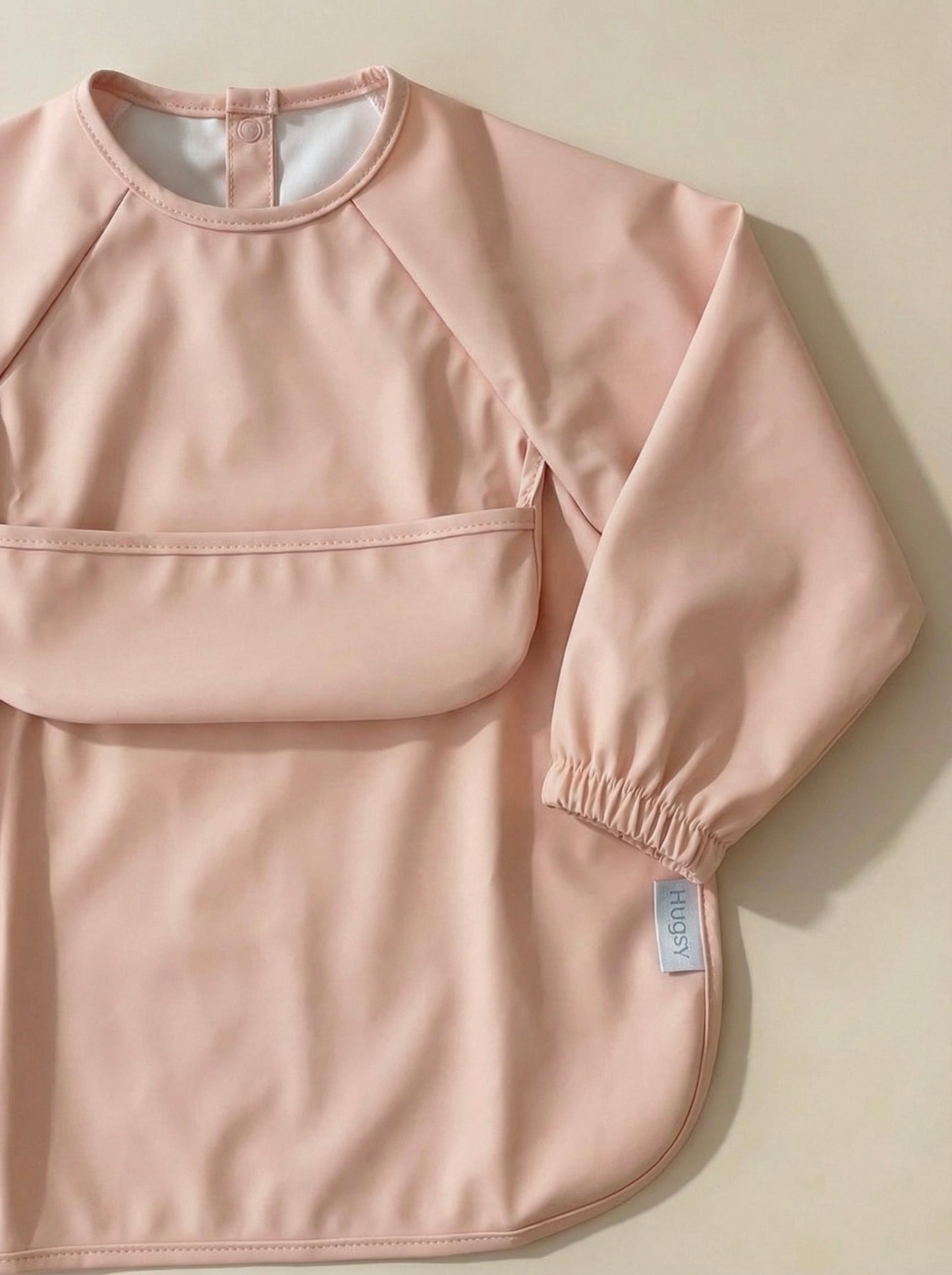 ΣΑΛΙΑΡΑ ΜΕ ΜΑΚΡΙΑ ΜΑΝΙΚΑ