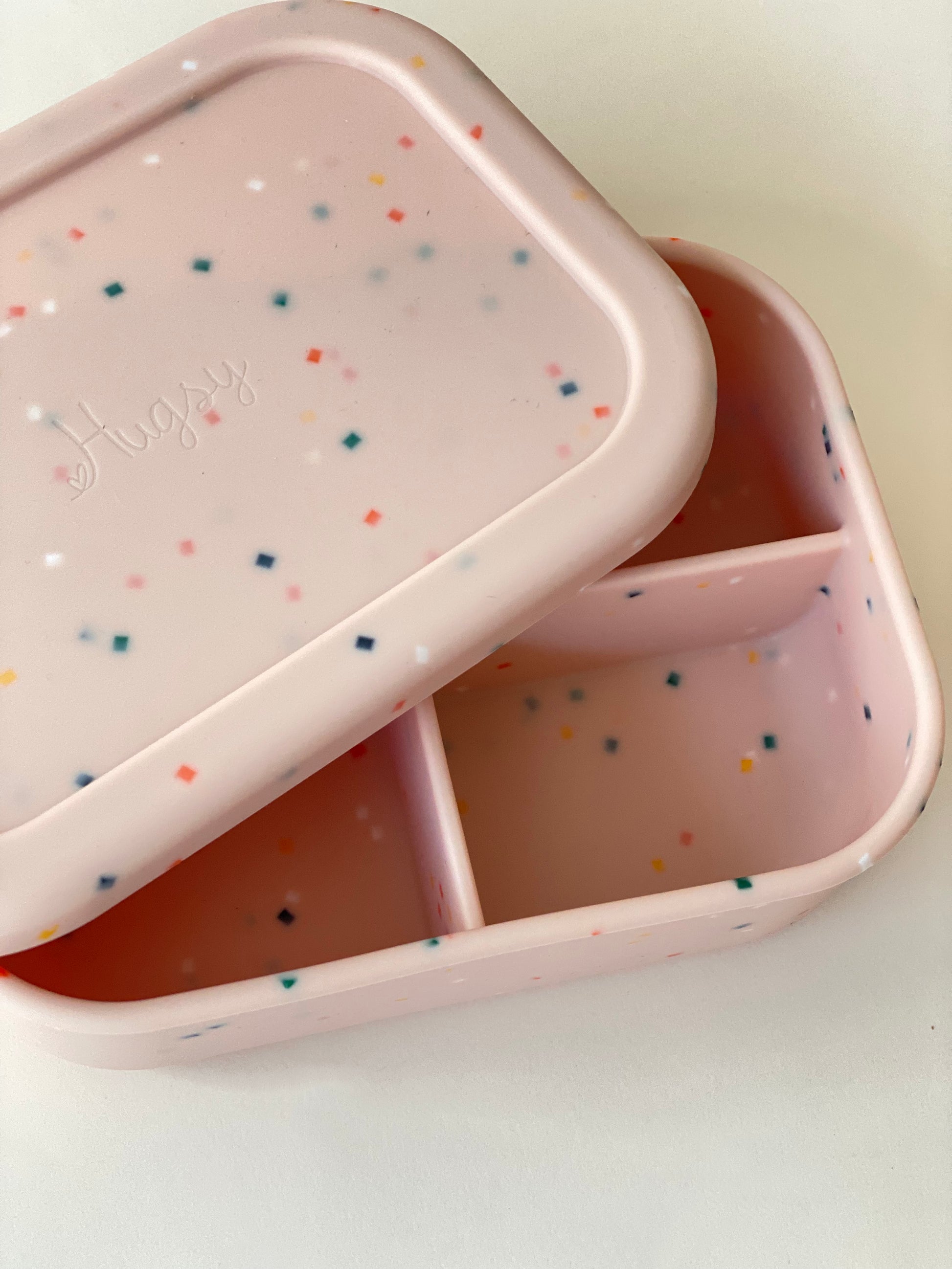 SILICONE LUNCH BOX Bento box CONFETTI Compartment – Hugsy
