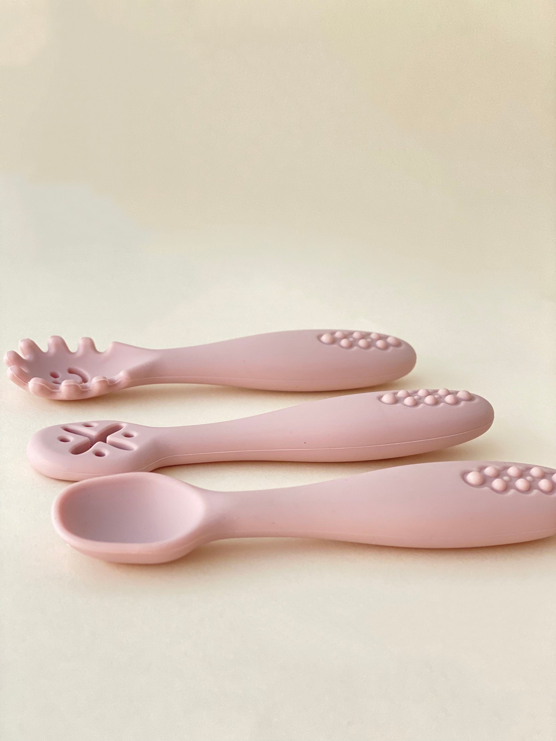 EZPZ - Tiny Spoon silicone spoon 2 pcs, pastel pink, Pink
